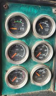 Kenworth W900 Instrument Panel Cluster