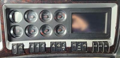 Kenworth W900 Instrument Panel Cluster