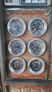 Kenworth W900 Instrument Panel Cluster
