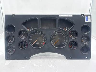 Mack CXU613T Instrument Panel Cluster