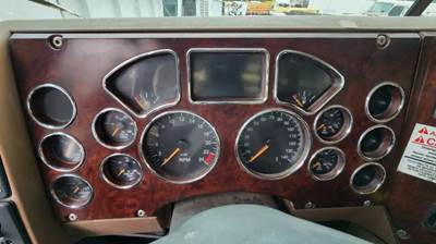Mack Granite GU533 Instrument Panel Cluster for a 2018 Mack GU533