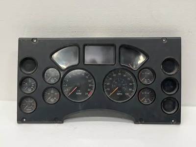 Mack Granite GU713 Instrument Panel Cluster for a 2008 Mack GU713