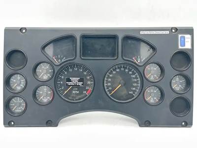 Mack Pinnacle CXU612 Instrument Panel Cluster for a 2013 Mack CXU612