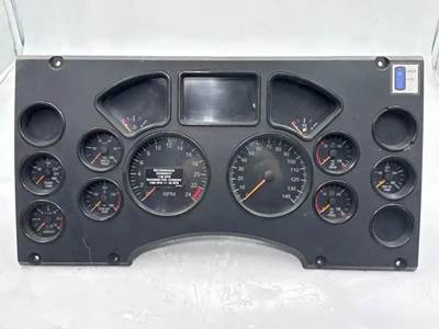 Mack Pinnacle CXU612 Instrument Panel Cluster for a 2013 Mack CXU612