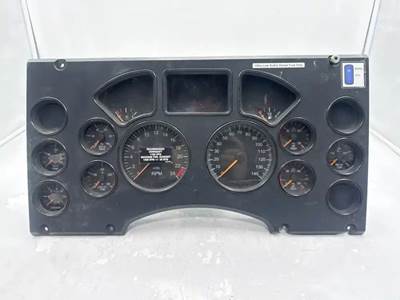 Mack Pinnacle CXU612 Instrument Panel Cluster for a 2013 Mack CXU612