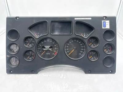 Mack Pinnacle CXU612 Instrument Panel Cluster for a 2011 Mack CXU612