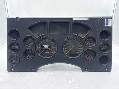 Mack Pinnacle CXU612 Instrument Panel Cluster for a 2013 Mack CXU612