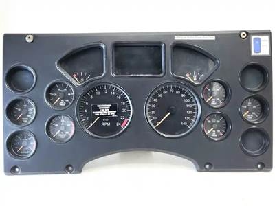 Mack Pinnacle CXU612 Instrument Panel Cluster for a 2013 Mack CXU612