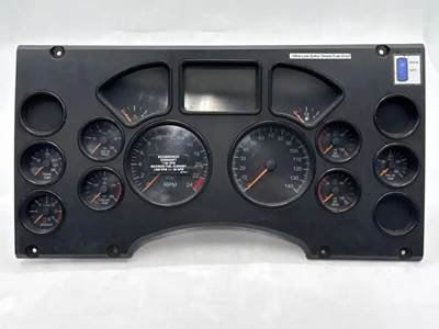 Mack Pinnacle CXU612 Instrument Panel Cluster for a 2013 Mack CXU612