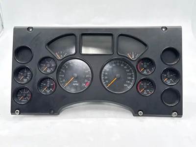 Mack Pinnacle CXU612 Instrument Panel Cluster for a 2013 Mack CXU612