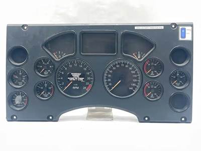 Mack Pinnacle CXU613 Instrument Panel Cluster for a 2013 Mack CXU613