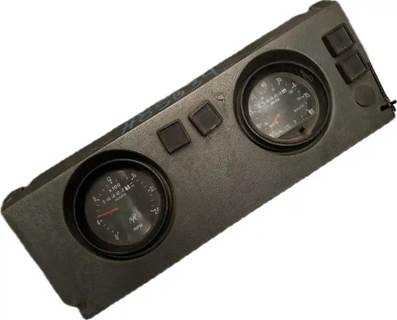 Mack RD688SX Instrument Panel Cluster