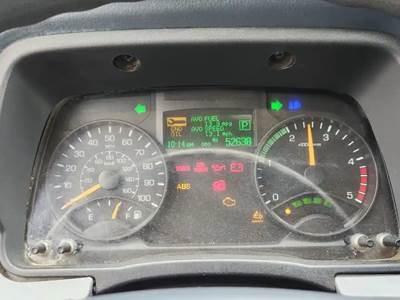 Mitsubishi FEC72W Instrument Panel Cluster