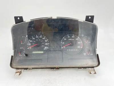 Mitsubishi FK61F Instrument Panel Cluster