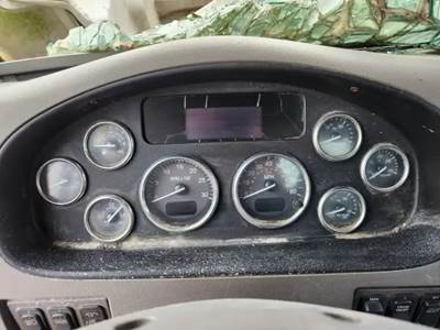 Peterbilt 348 Instrument Panel Cluster