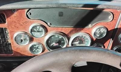 Peterbilt 357 Instrument Panel Cluster
