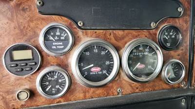 Peterbilt 357 Instrument Panel Cluster
