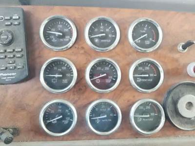 Peterbilt 379 Instrument Panel Cluster