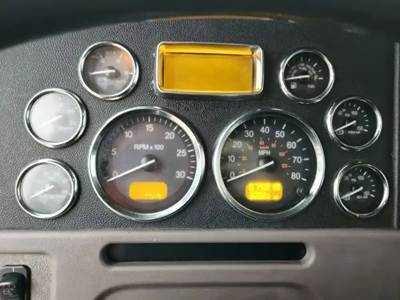 Peterbilt 384 Instrument Panel Cluster