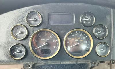 Peterbilt 384 Instrument Panel Cluster