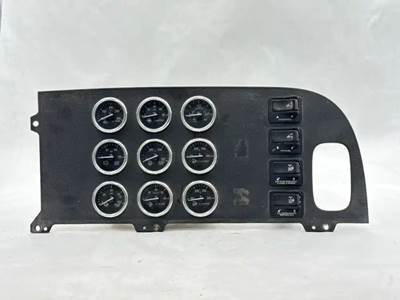 Peterbilt 386 Instrument Panel Cluster