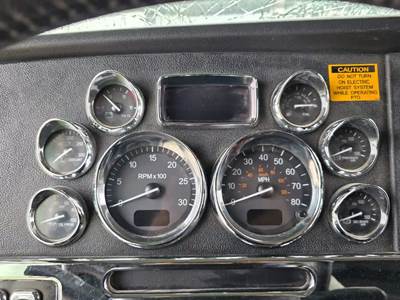 Peterbilt 389 Instrument Panel Cluster