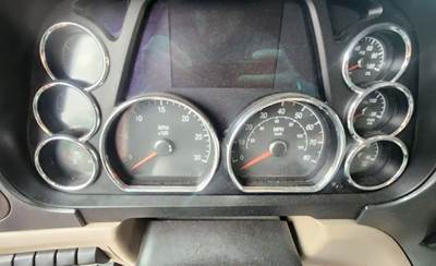 Peterbilt 567 Instrument Panel Cluster