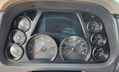 Peterbilt 579 Instrument Panel Cluster