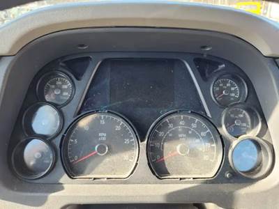 Peterbilt 579 Instrument Panel Cluster