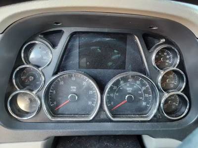 Peterbilt 579 Instrument Panel Cluster