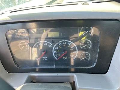 Sterling A9500 Instrument Panel Cluster