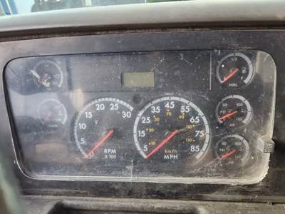 Sterling L7500 Instrument Panel Cluster