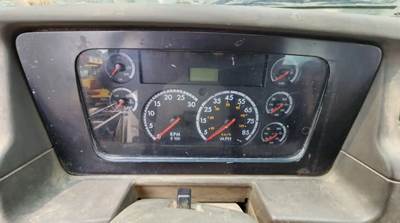 Sterling L9500 Instrument Panel Cluster