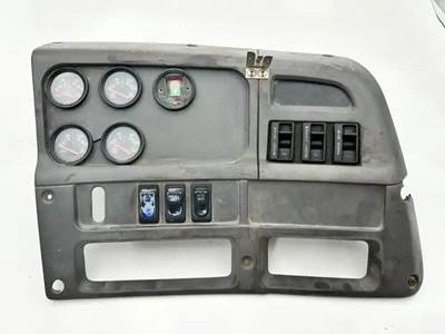 Sterling L9513 Instrument Panel Cluster