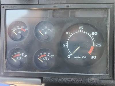 Volvo FE Instrument Panel Cluster