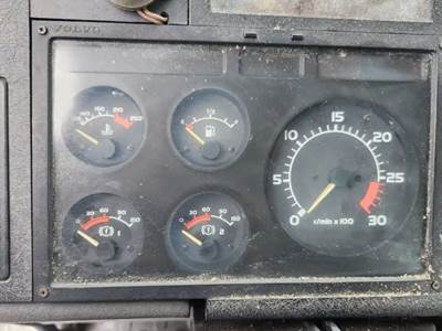 Volvo FE Instrument Panel Cluster