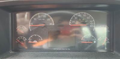 Volvo VNL Instrument Panel Cluster