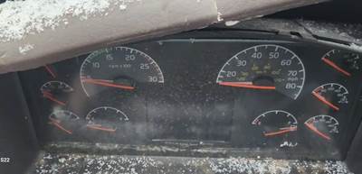 Volvo VNL Instrument Panel Cluster