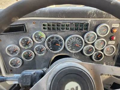 Western Star 4700 Instrument Panel Cluster