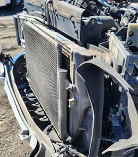 Chevrolet Silverado 5500HD Intercooler