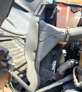 Freightliner Cascadia 113 Intercooler