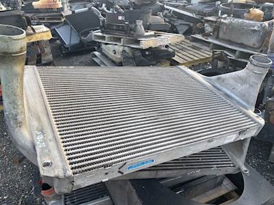 Freightliner Cascadia 125 Intercooler