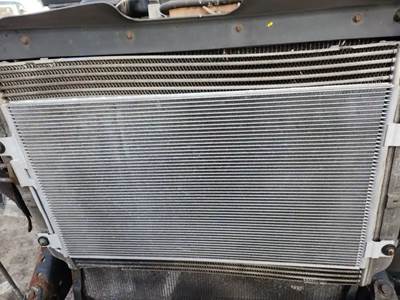 Freightliner Cascadia 125 Intercooler