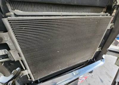 Freightliner M2 106 Intercooler