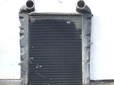 International F4900 Intercooler for a 2002 International F-4900
