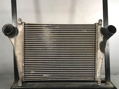 Isuzu NQR Intercooler