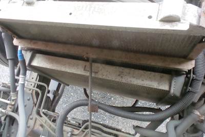 Isuzu NRR Intercooler