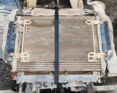 Sterling L9500 Intercooler