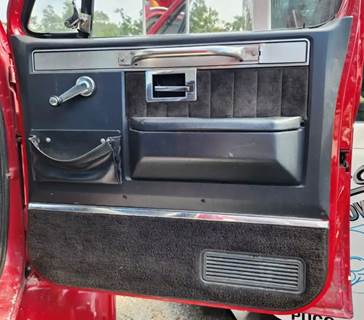 Chevrolet C70 Interior Part