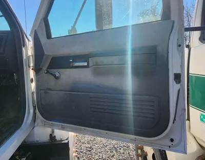 Chevrolet C7500 Interior Part